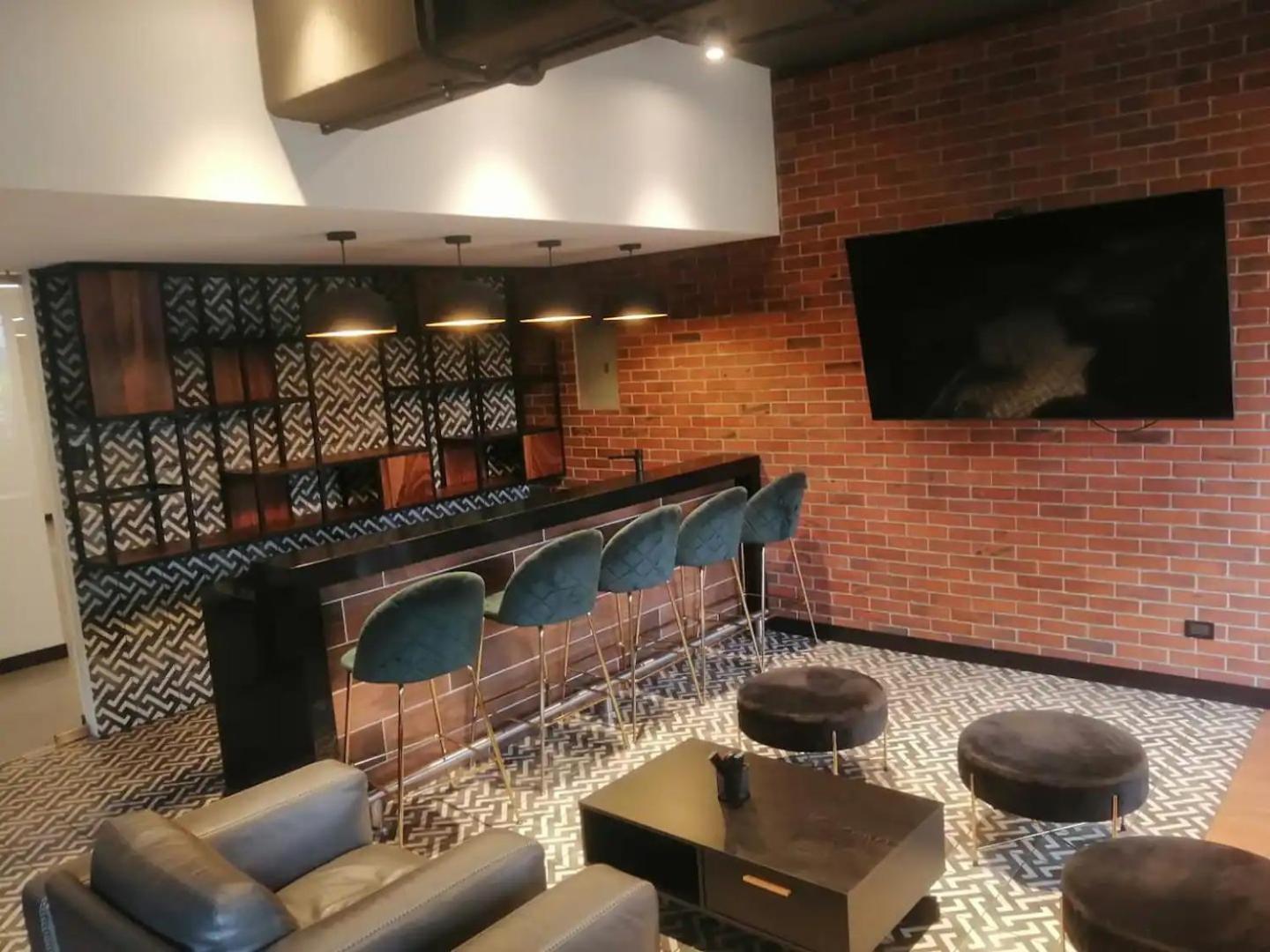 Apartamento 2 Habitaciones, Edificio Eon, Zona 10, Turin 危地马拉 外观 照片